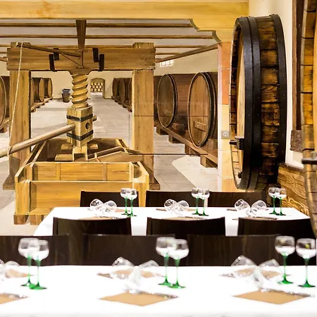 Logis Restaurant Keimberg Szálloda 3*