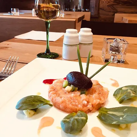 ホテル Logis Restaurant Keimberg